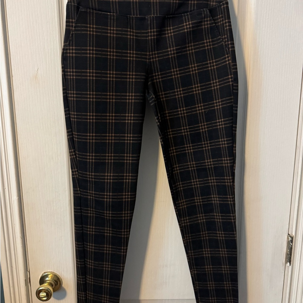 SO Black and Brown Plaid Leggings